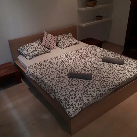 Apartment Utulny V 6 Bratislava